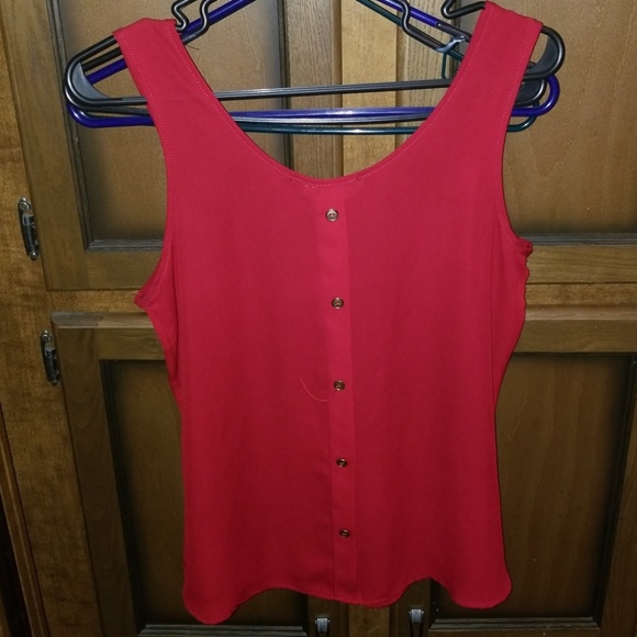 Top - Picture 2 of 2